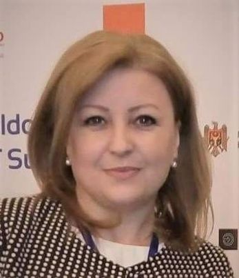 Anunţul privind susţinerea tezei de doctor în filologie