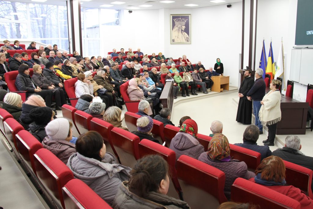 USM – mai aproape de OAMENI, prin campania „Fii magie, dăruiește bucurie”