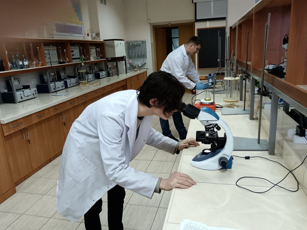 Universitatea de Stat din Moldova și Universitatea Babeș-Bolyai din Cluj-Napoca – partenere în proiectul AUF ECO: „Sinteza și analiza derivațiilor organici pe bază de fluorenonă pentru aplicații în biologie”