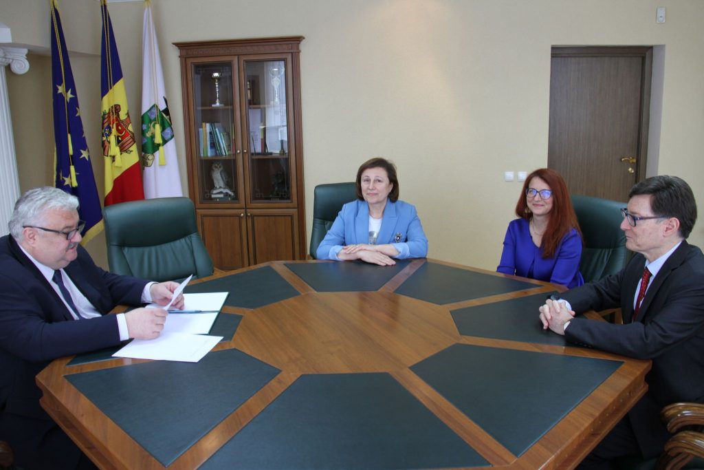 Colaborarea dintre Ambasada Franței la Chișinău, AUF Moldova și Filiera Francofonă a USM – aduc rezultate frumoase parcursului academic al studenților francofoni