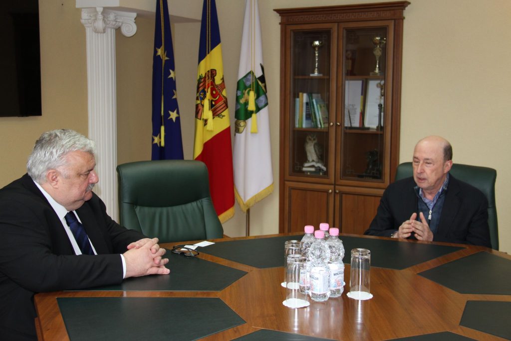 Rectorul USM și directorul Institutului Cervantes din București au discutat perpectivele colaborării în promovarea culturii și învățământului
