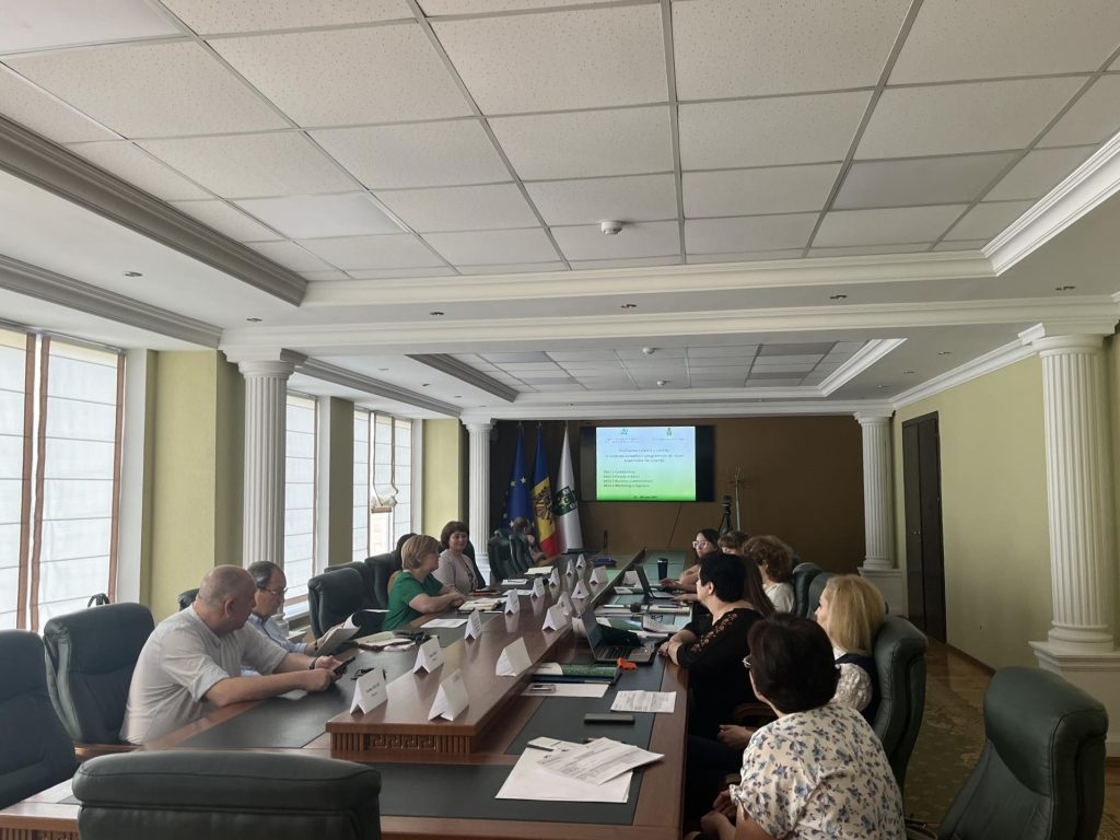 Comisia ANACEC a început evaluarea calității la USM, în vederea acreditării programelor de studii superioare de Licență – Facultatea de Științe Economice
