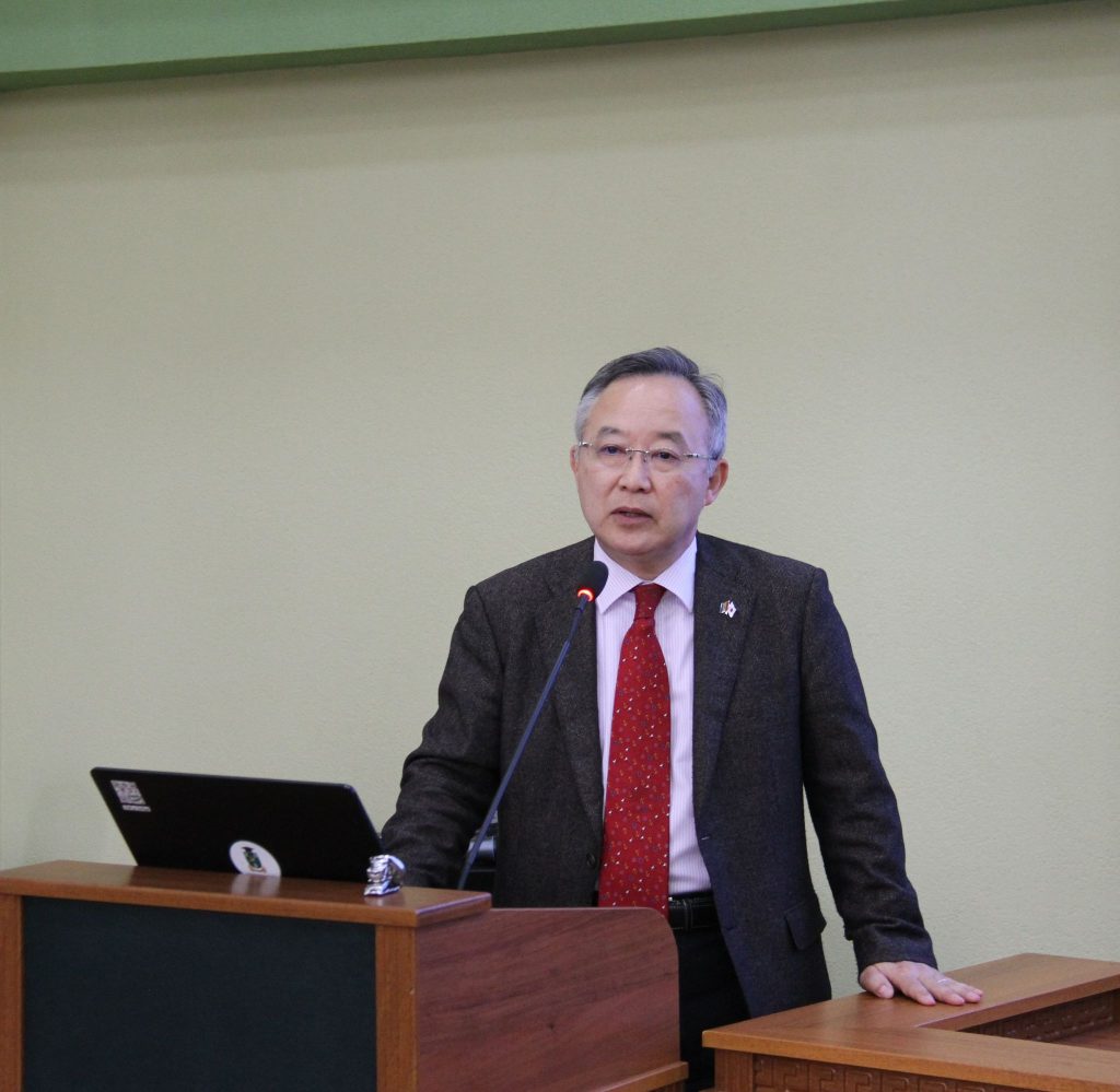 Ambasadorul Japoniei la Chișinău a susținut la USM o prezentare dedicată securității umane