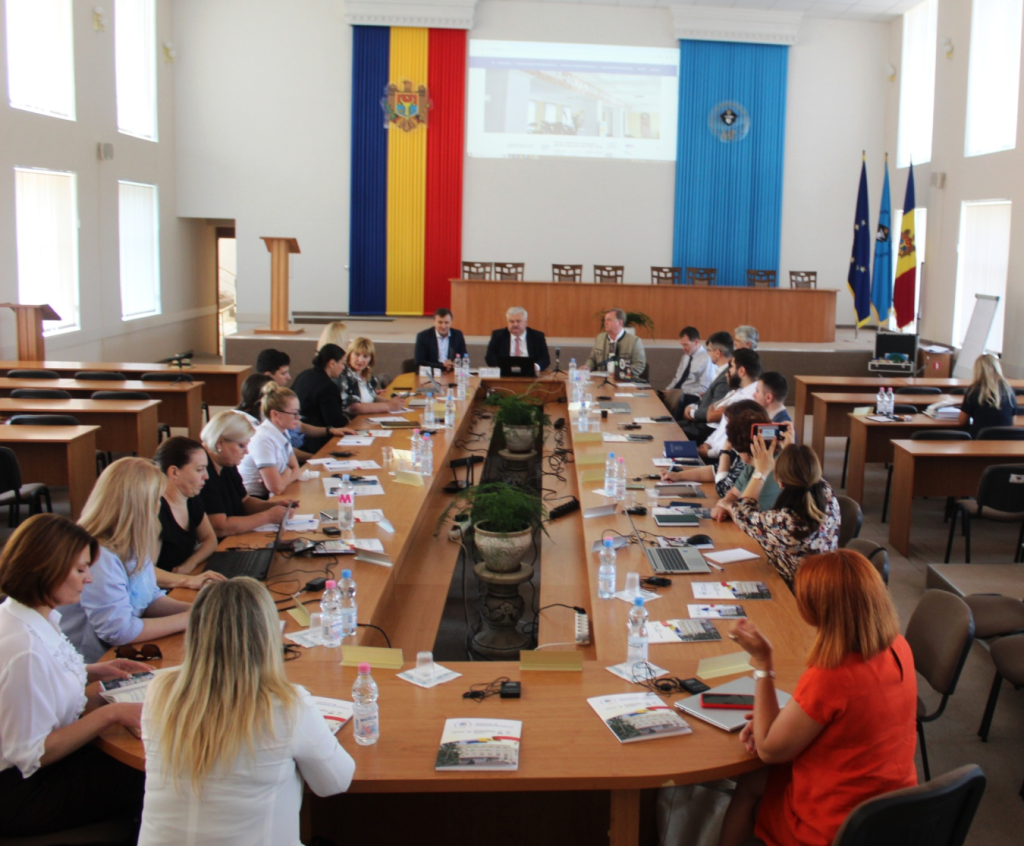 Institutul de Administrație Publică al USM implementează proiectul „Consolidarea capacităților autorităților publice și ale funcționarilor publici din Republica Moldova”, finanțat de Ambasada SUA