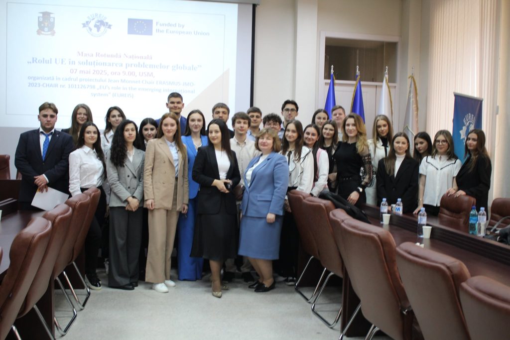 La USM s-a desfășurat Masa Rotundă  „Rolul Uniunii Europene în soluționarea problemelor globale” cu o largă participare studențeacă