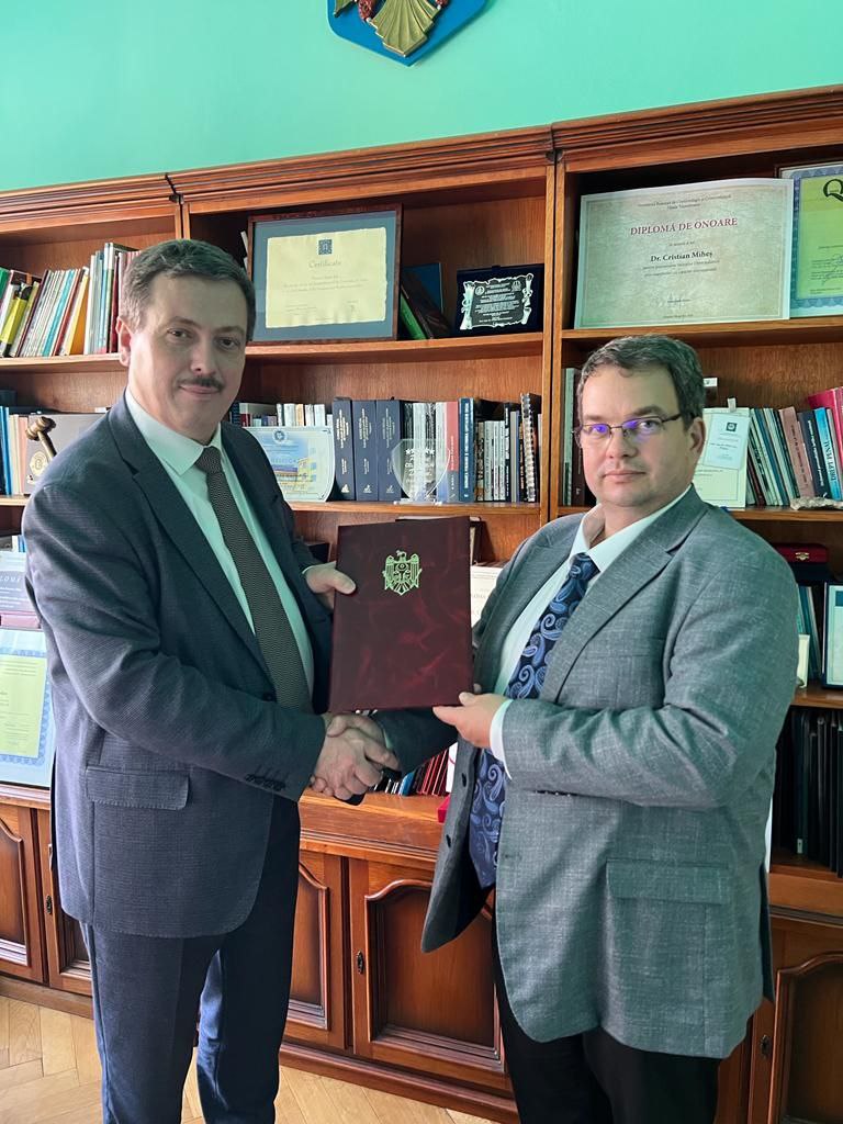 Acord de colaborare între Facultățile de Drept a Universității de Stat din Moldova și a Universității din Oradea, România