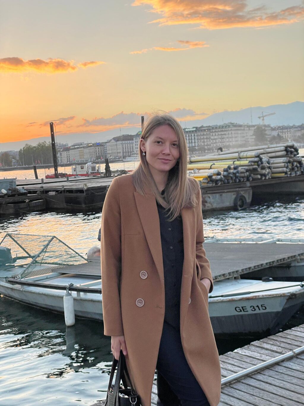 Studenta Svetlana Nichifor de la Departamentul de Traducere, Interpretare și Lingvistică Aplicată al Facultății de Litere a USM ne împărtășește impresiile despre începutul mobilității academice la Universitatea din Geneva, Elveția