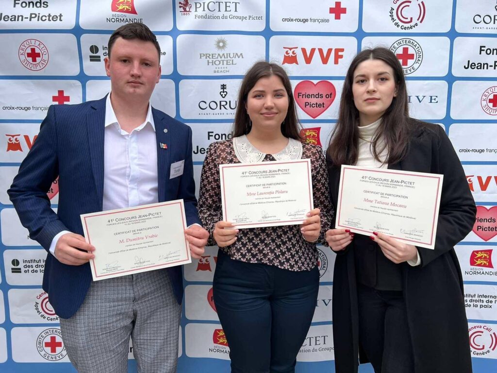 Studenții Facultății de Drept a USM, s-au calificat în TOP 5 țări participante în cadrul concursului „Jean-Pictet” din Franța