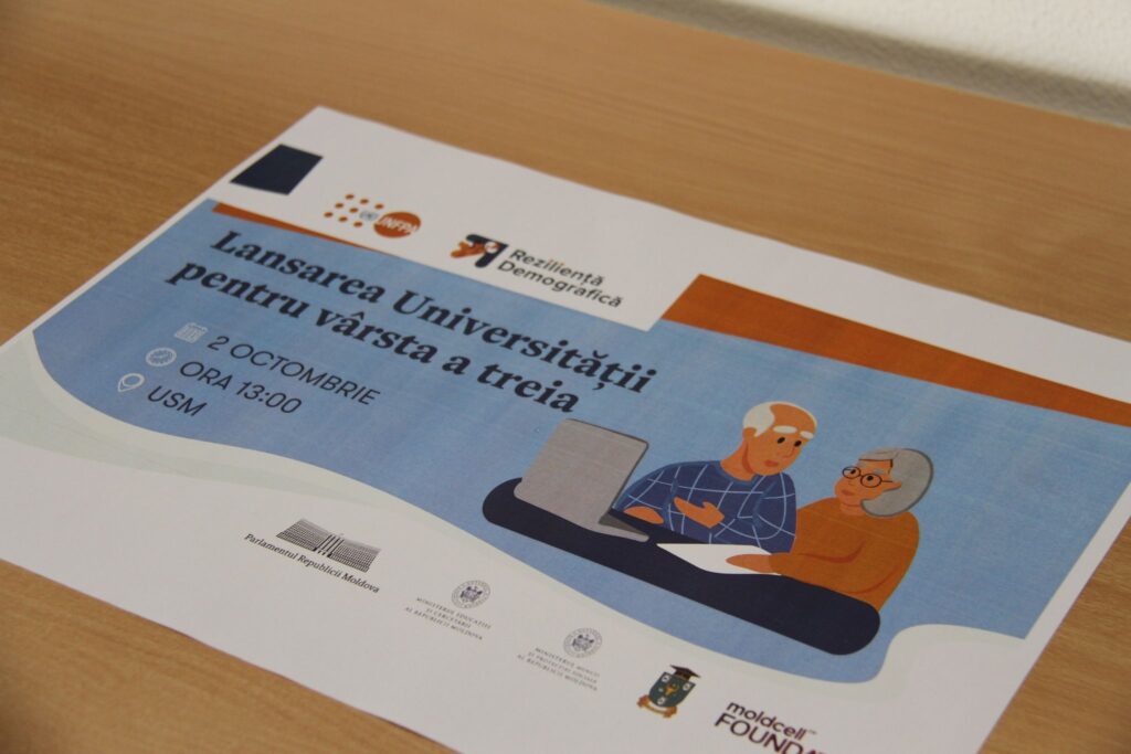 Seniorii merg la studii: În Republica Moldova a fost lansată în premieră Universitatea Vârstei a 3-a, implementată la USM