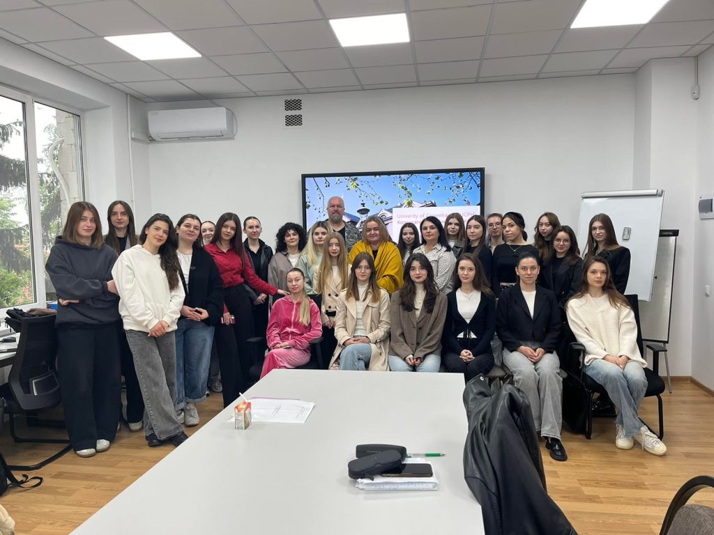 Facultatea de Litere a USM, în centrul mobilității academice europene: Două vizite Erasmus+ de referință consolidează lingvistica și traductologia