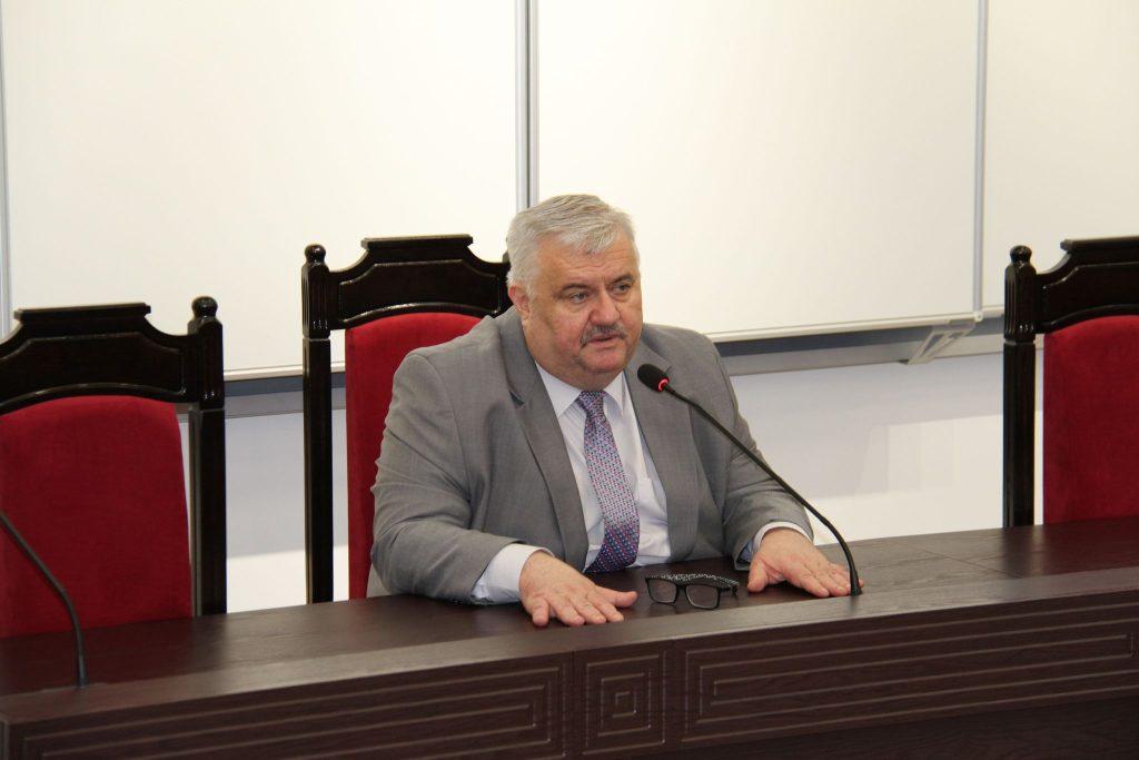 Elevii claselor a XII-a de la Liceul Teoretic Republican „Aristotel” din Chișinău au vizitat Universitatea de Stat din Moldova