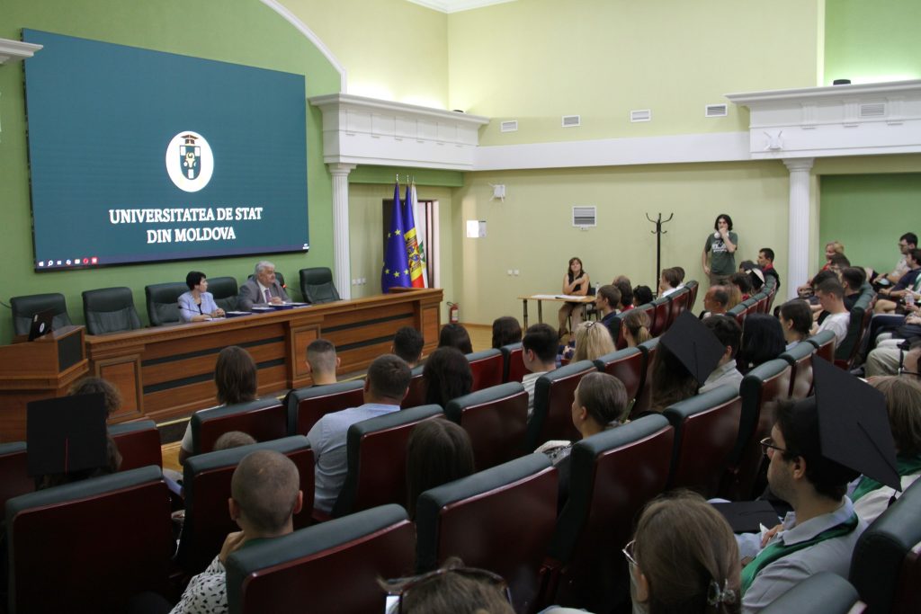 USM celebrează absolvenții Promoției 2025 în domeniul Matematicii și Informaticii