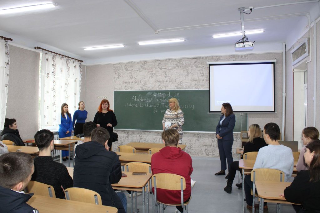 Universitatea de Stat din Moldova vine în școala ta pentru a te informa despre programele de studii universitare