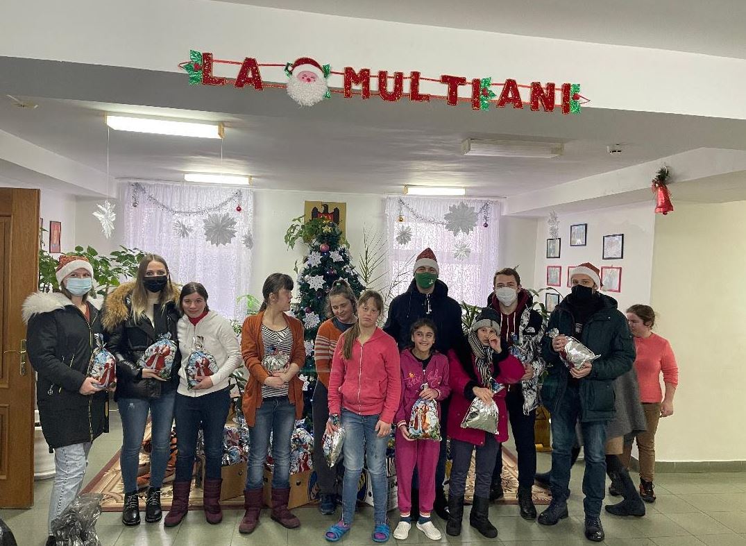 Facultatea de Fizică și Inginerie a Universității de Stat din Moldova a donat produse în valoare de 12 200 de lei Centrului de Plasament Temporar pentru Copii cu Dizabilități din or. Hâncești