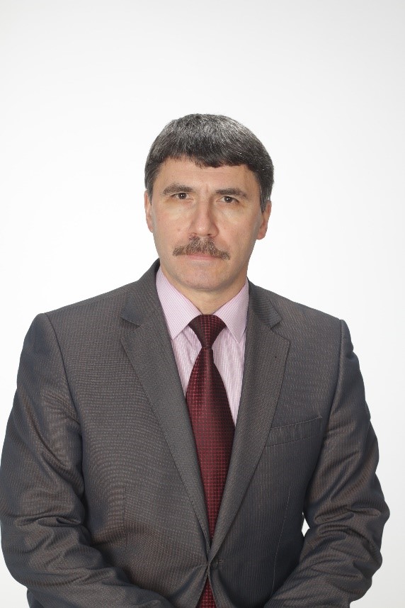 ANUNŢ  privind susţinerea tezei de doctor în drept