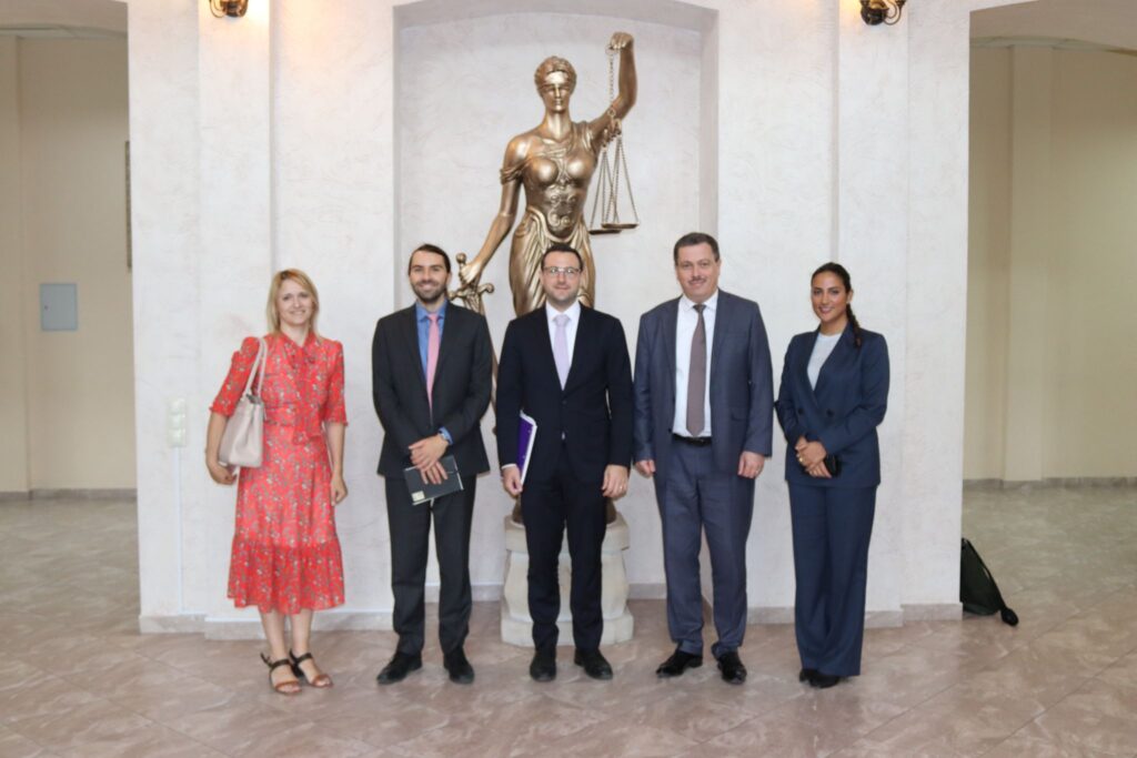 Studenții Facultății de Drept, Filiera Anglofonă vor participa la concursul internațional: „Simulare de proces John H. Jackson (John H. Jackson Moot Court Competition)”