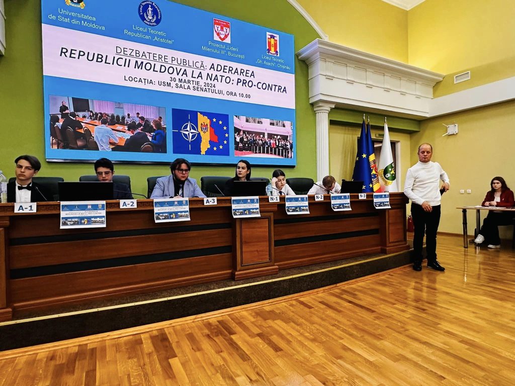 Universitatea de Stat din Moldova a găzduit  dezbaterea publică – Aderarea Republicii Moldova la NATO: pro – contra