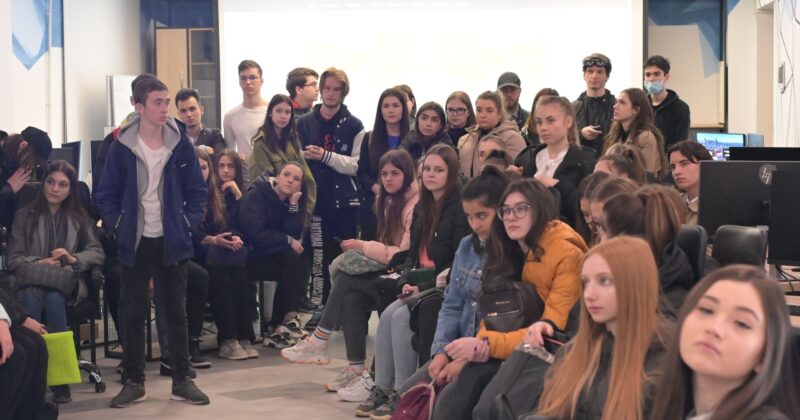 Elevii aleg Universitatea de Stat din Moldova. Sala Senatului arhiplină cu tineri, care doresc să-și continue studiile la USM!