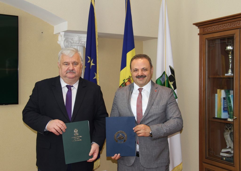 Internaționalizare USM. Universitatea de Stat din Moldova și Universitatea Aksaray, Turcia au semnat un Memorandum de înțelegere