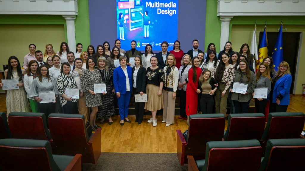 Peste 60 de participanți au absolvit Programul de Microcalificare „Multimedia Design” organizat de USM