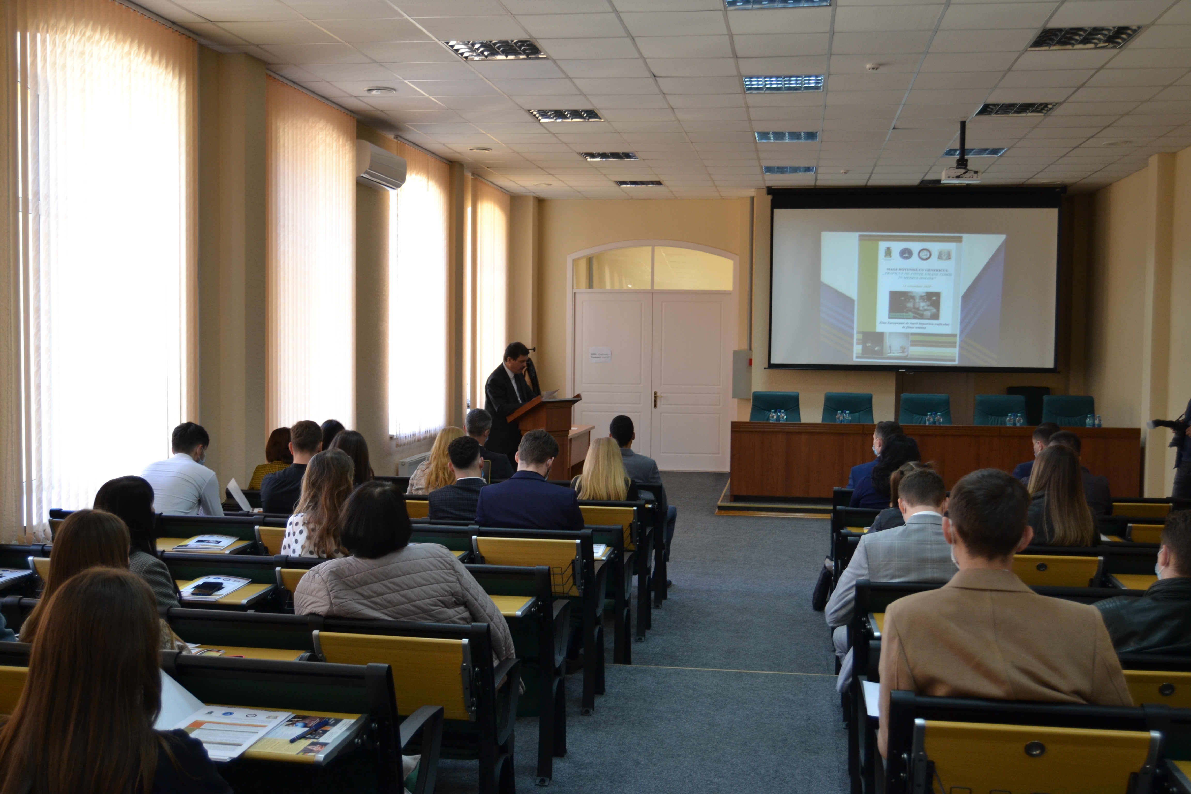 Ziua europeană de luptă împotriva traficului de fiinţe umane, marcată la Facultatea de Drept a Universității de Stat din Moldova