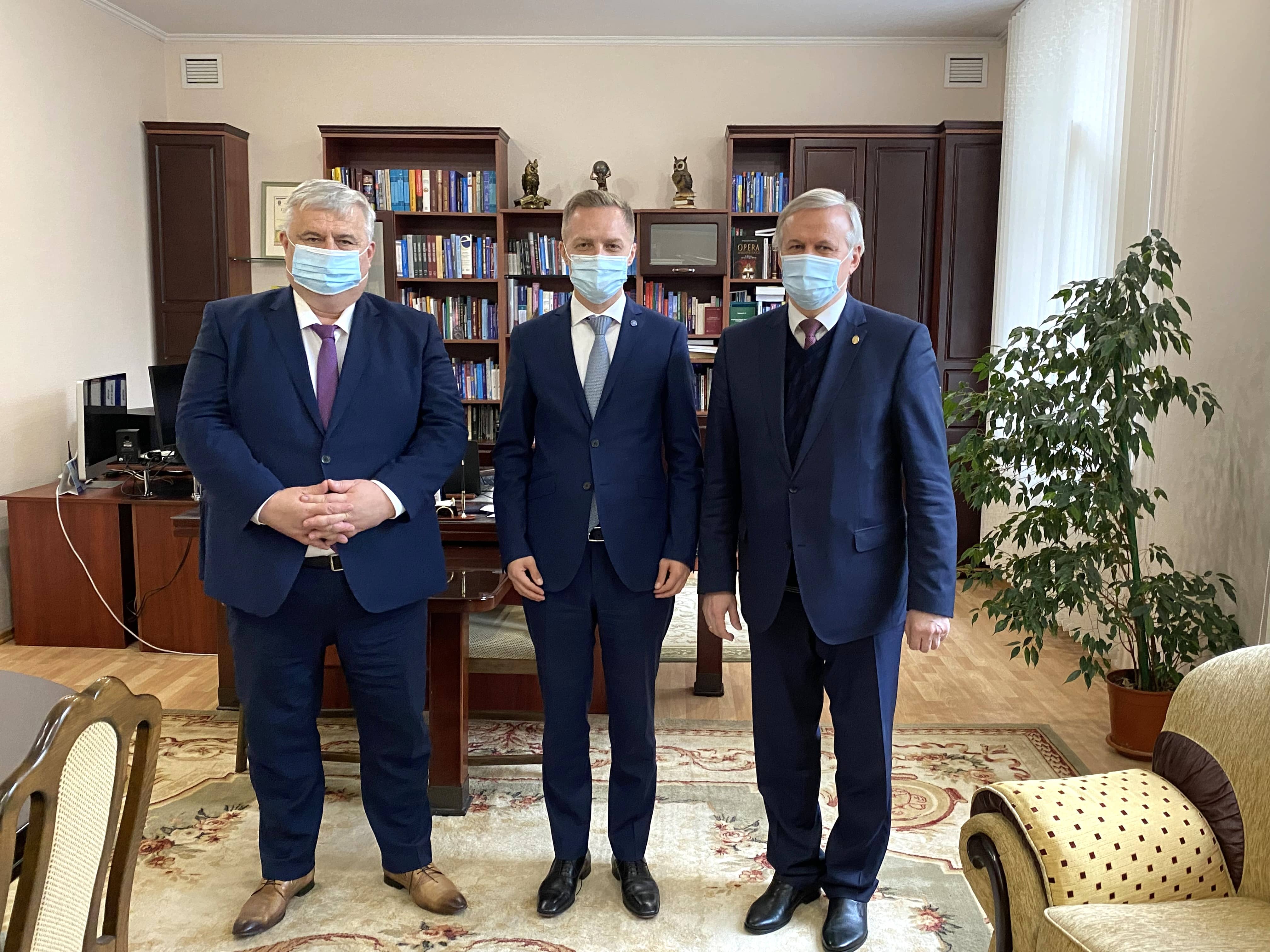 Colaborarea dintre Universitatea de Stat din Moldova, Universitatea din București, Academia Română și Academia de Științe a Moldovei se va intensifica