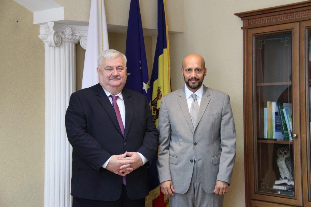 Rectorul Universității de Stat din Moldova a avut o întrevedere cu Ambasadorul Statului Qatar