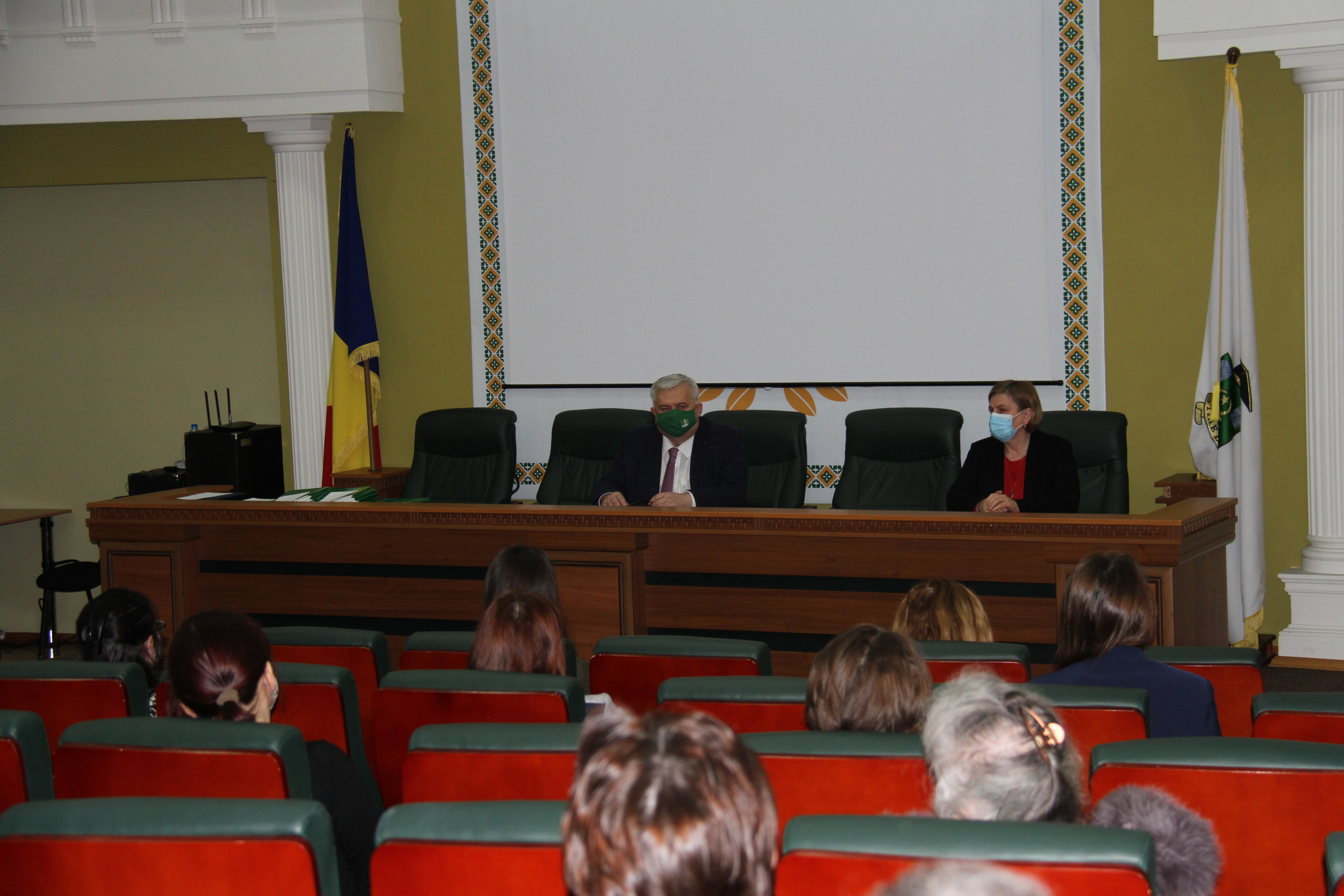 Diplome onorifice pentru angajații subdiviziunilor de suport ale Universității de Stat din Moldova