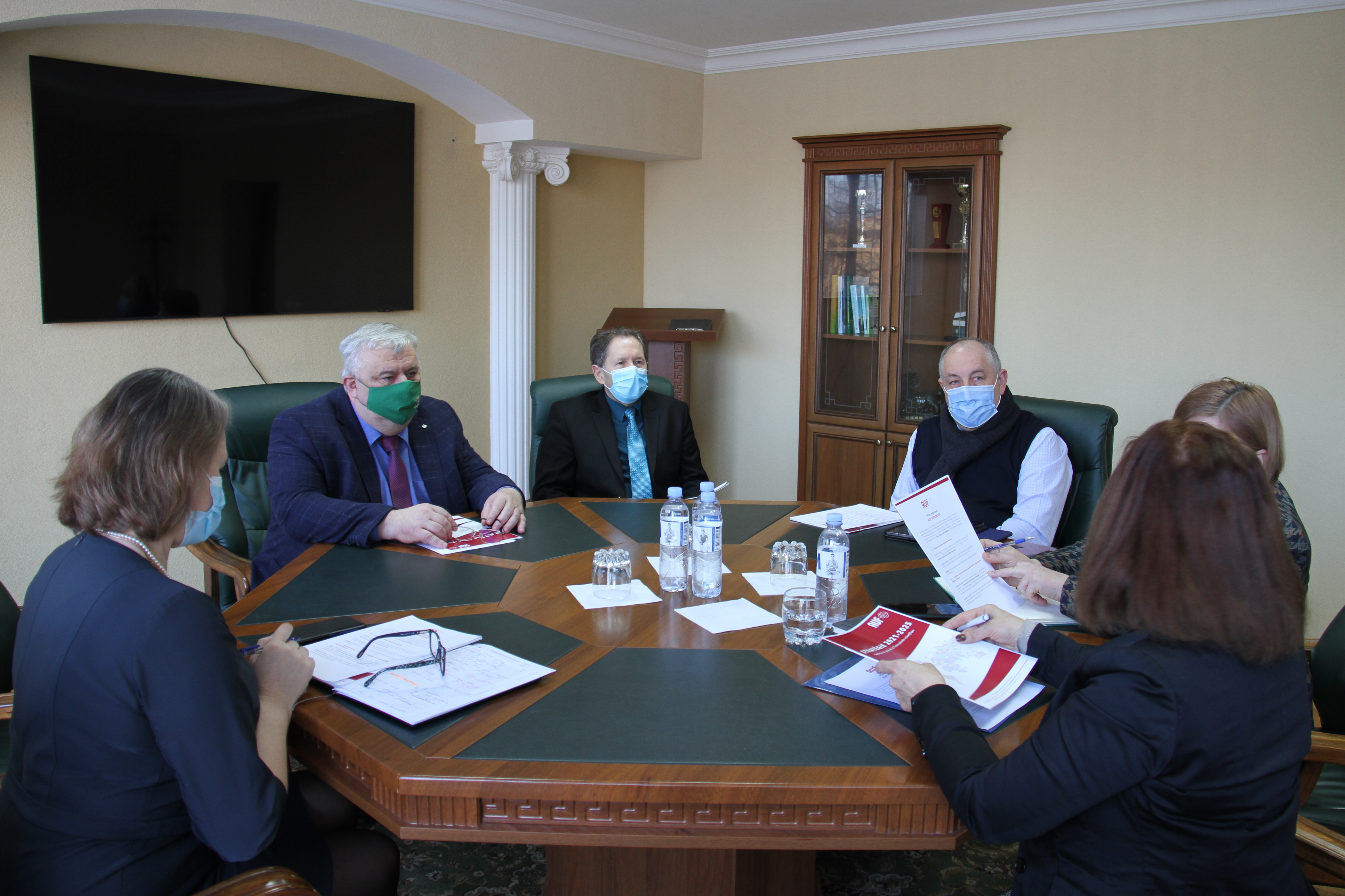 Perspective de colaborare pe componenta francofonă – discutate de către conducerea USM și Biroul național AUF-Moldova