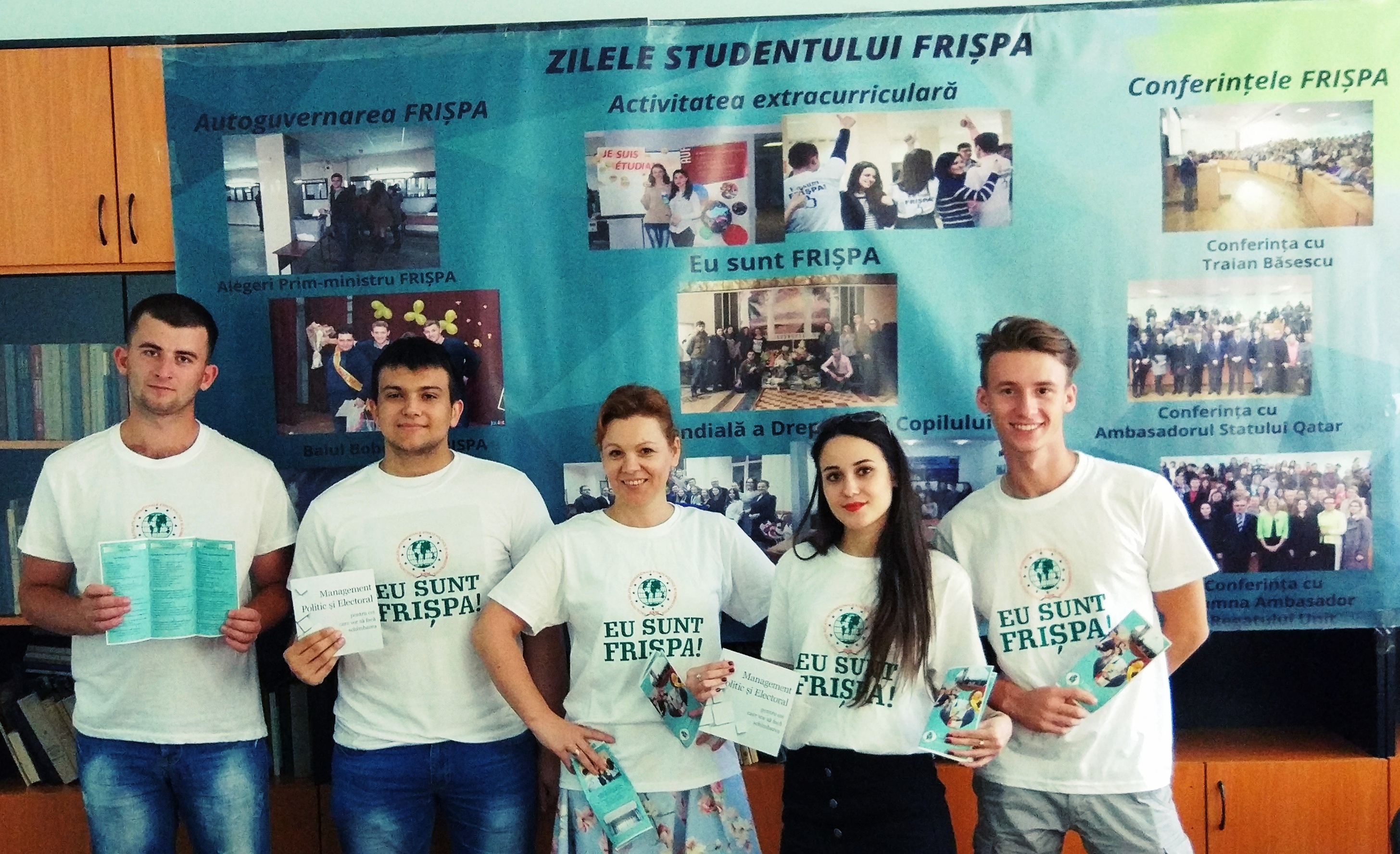Peste 450 de tineri dornici să studieze științe politice și administrative la FRIȘPA, USM, în noul an de studii
