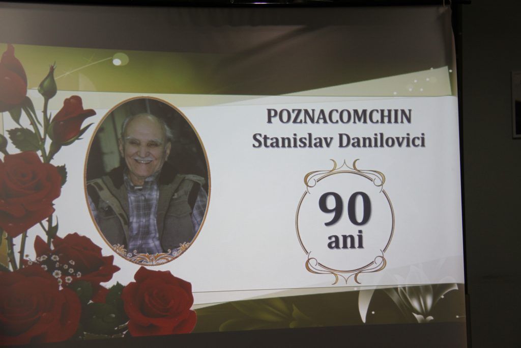 Comunitatea academică adresează sincere felicitări directorului Muzeului de Științe Naturale al USM Stanislav Poznakomkin, cu prilejul aniversării a 90 de ani