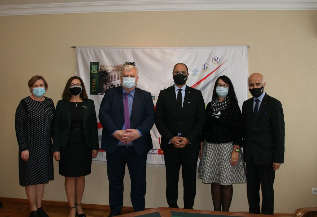 Rectorul AUF, Slim Khalbous și directorul regional al AUF pentru Europa Centrală și Orientală, Mohamed Ketata în vizită la Universitatea de Stat din Moldova
