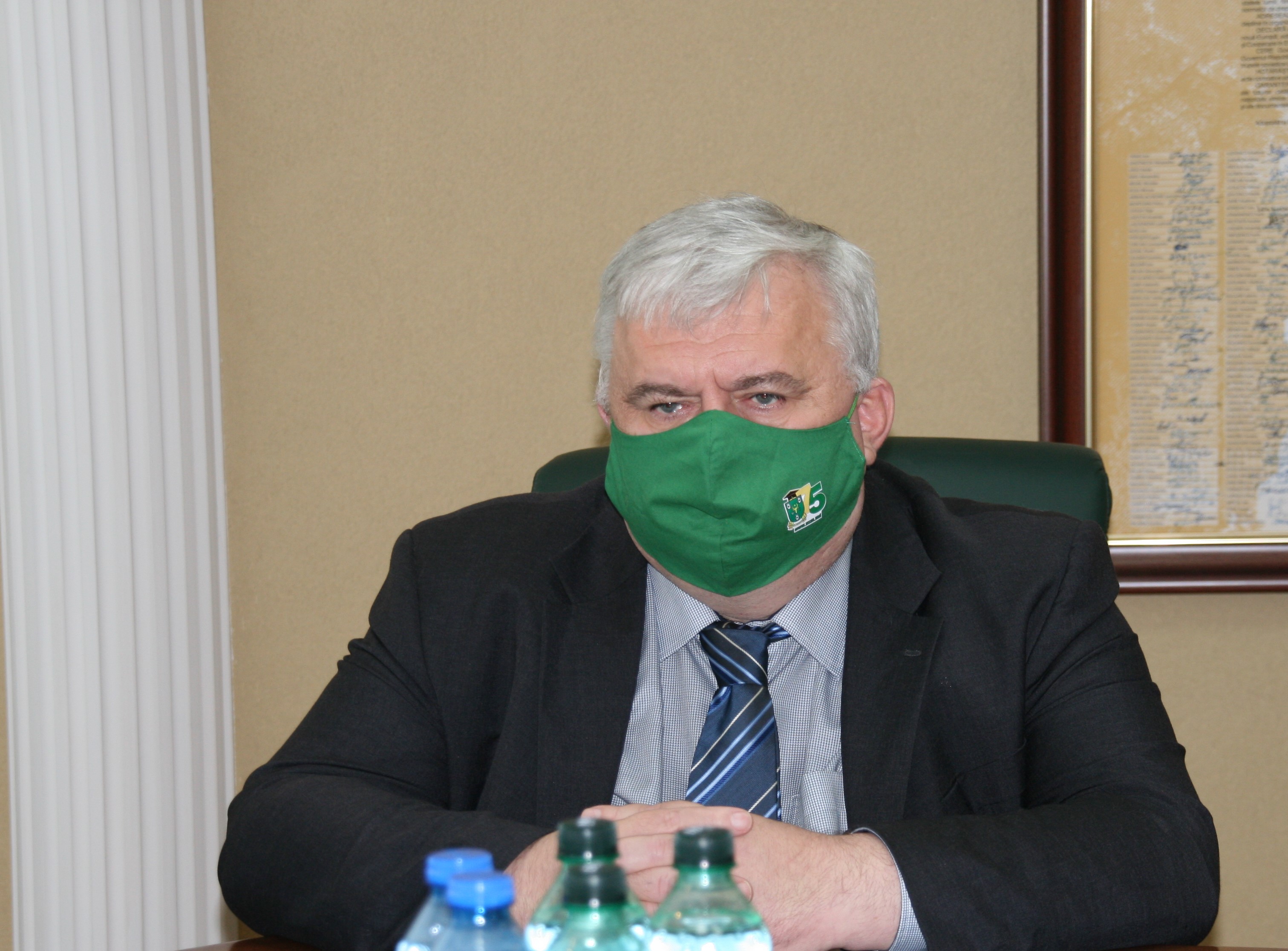 Rectorul Universității de Stat din Moldova a avut o întrevedere cu Directorul pe țară al Institutului Republican Internațional (IRI) din Moldova