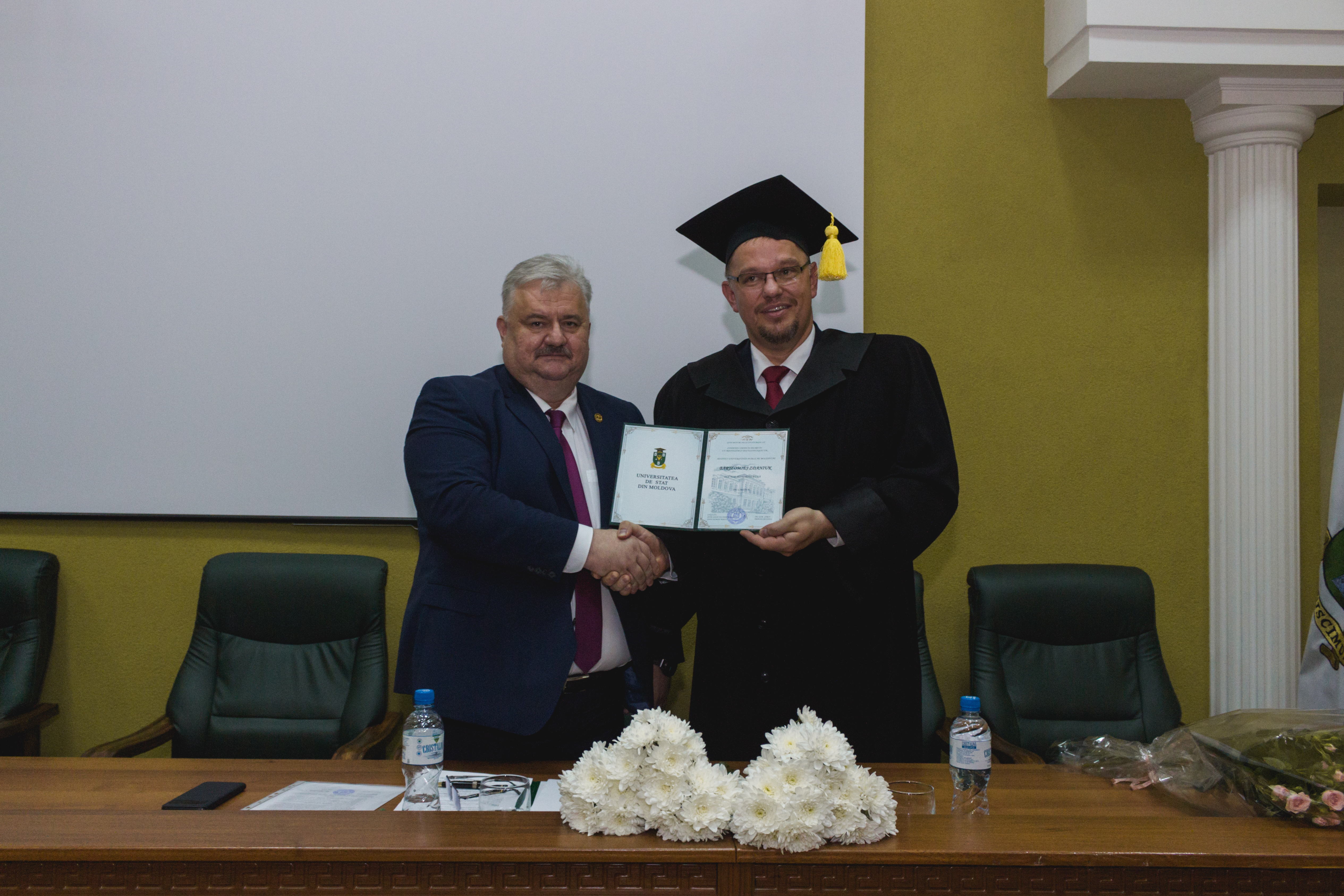 Ambasadorul Extraordinar şi Plenipotențiar al Republicii Polone în Republica Moldova, E.S. Bartlomiej ZDANIUK –un nume nou în galeria titularilor Doctor Honoris Causa al USM