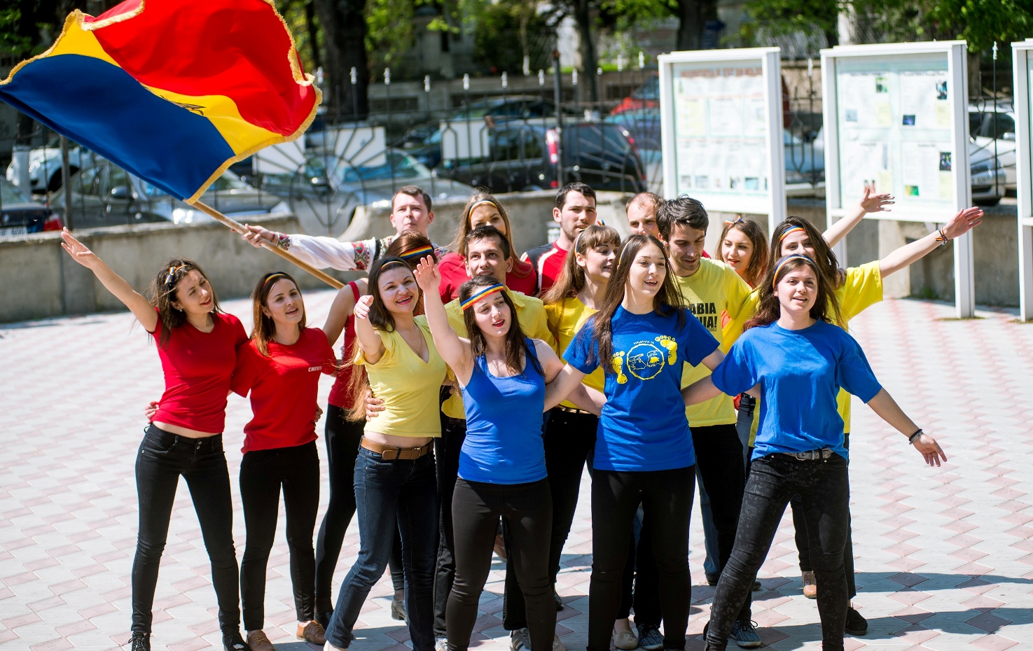 Mesajul USM de Ziua internațională a tineretului