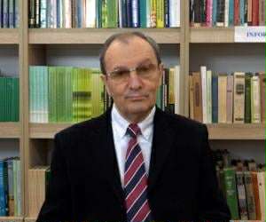 Comunitatea academică a Universității de Stat din Moldova îi urează la mulți ani academicianului Leonid CULIUC