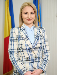 Aviz privind susținerea tezei de doctor în drept